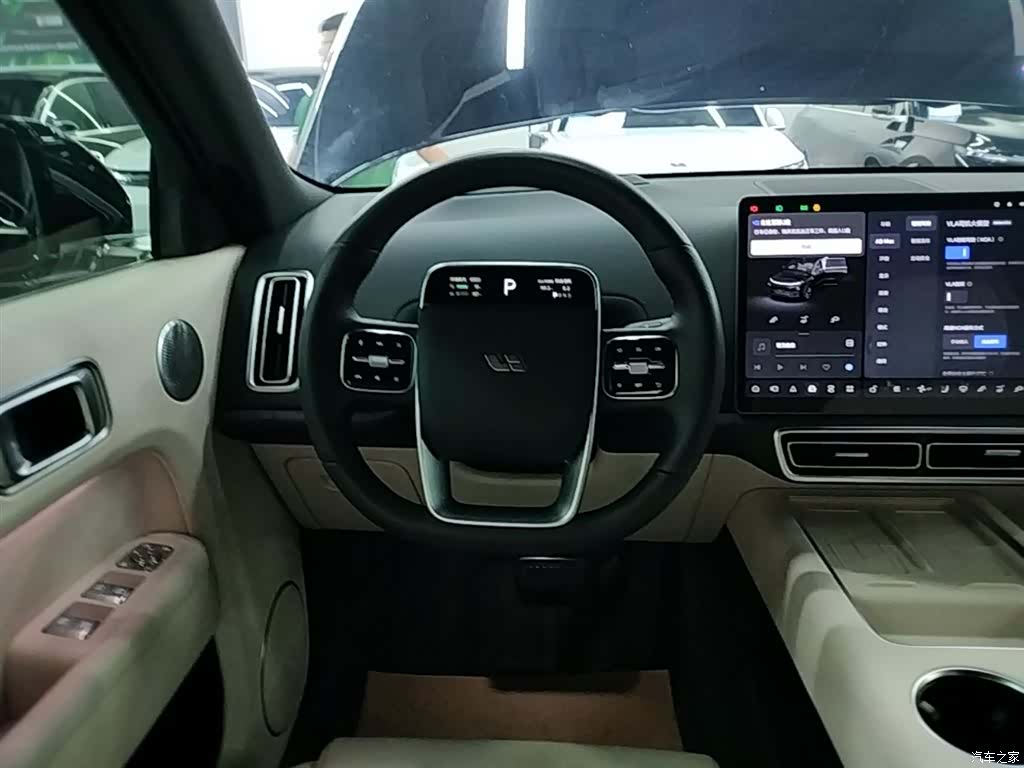 Li Auto L9, 2025 11
