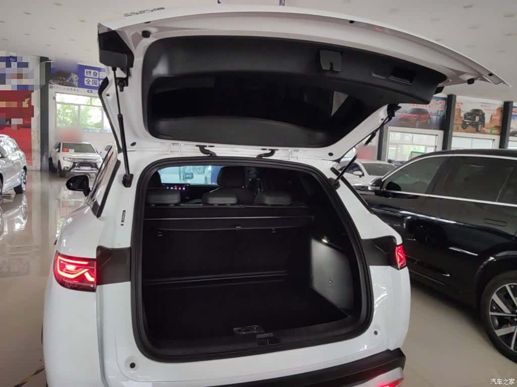 BYD Song, 2025 19