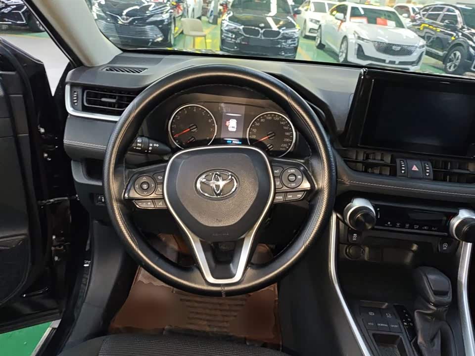 Toyota RAV4 Rongfang