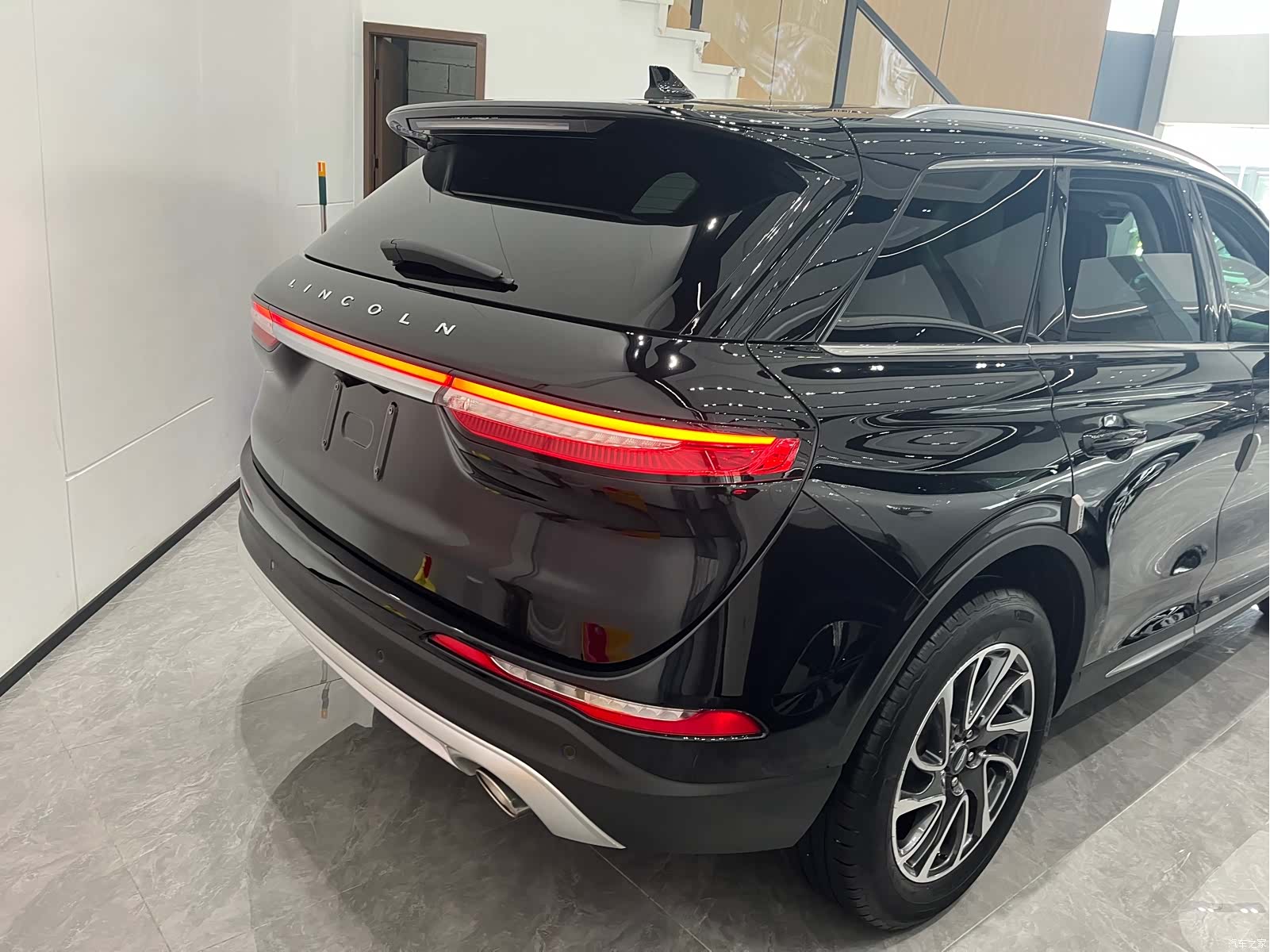 Lincoln Corsair, 2021 12