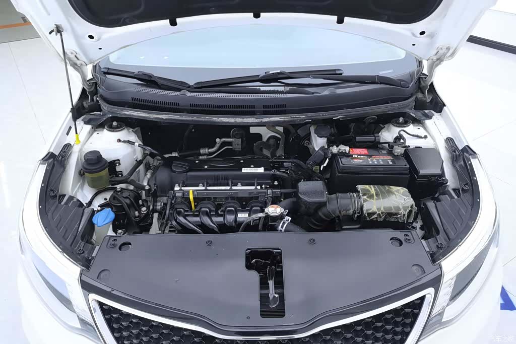 Kia K2, 2015 10