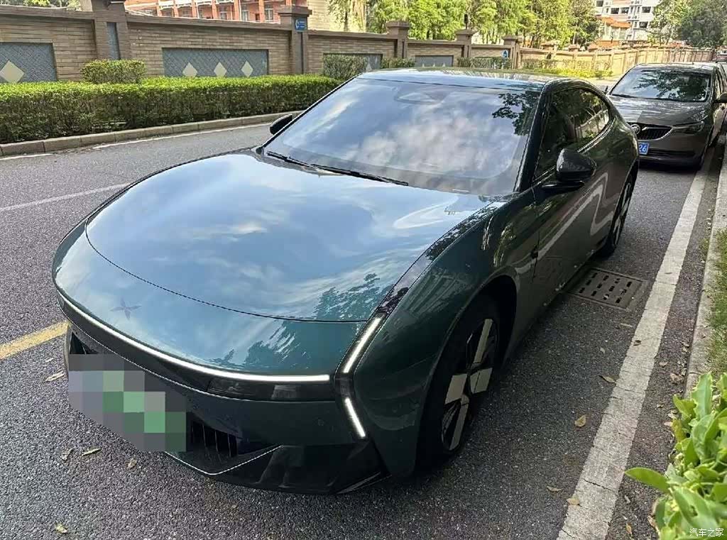 Xpeng P7, 2025 1