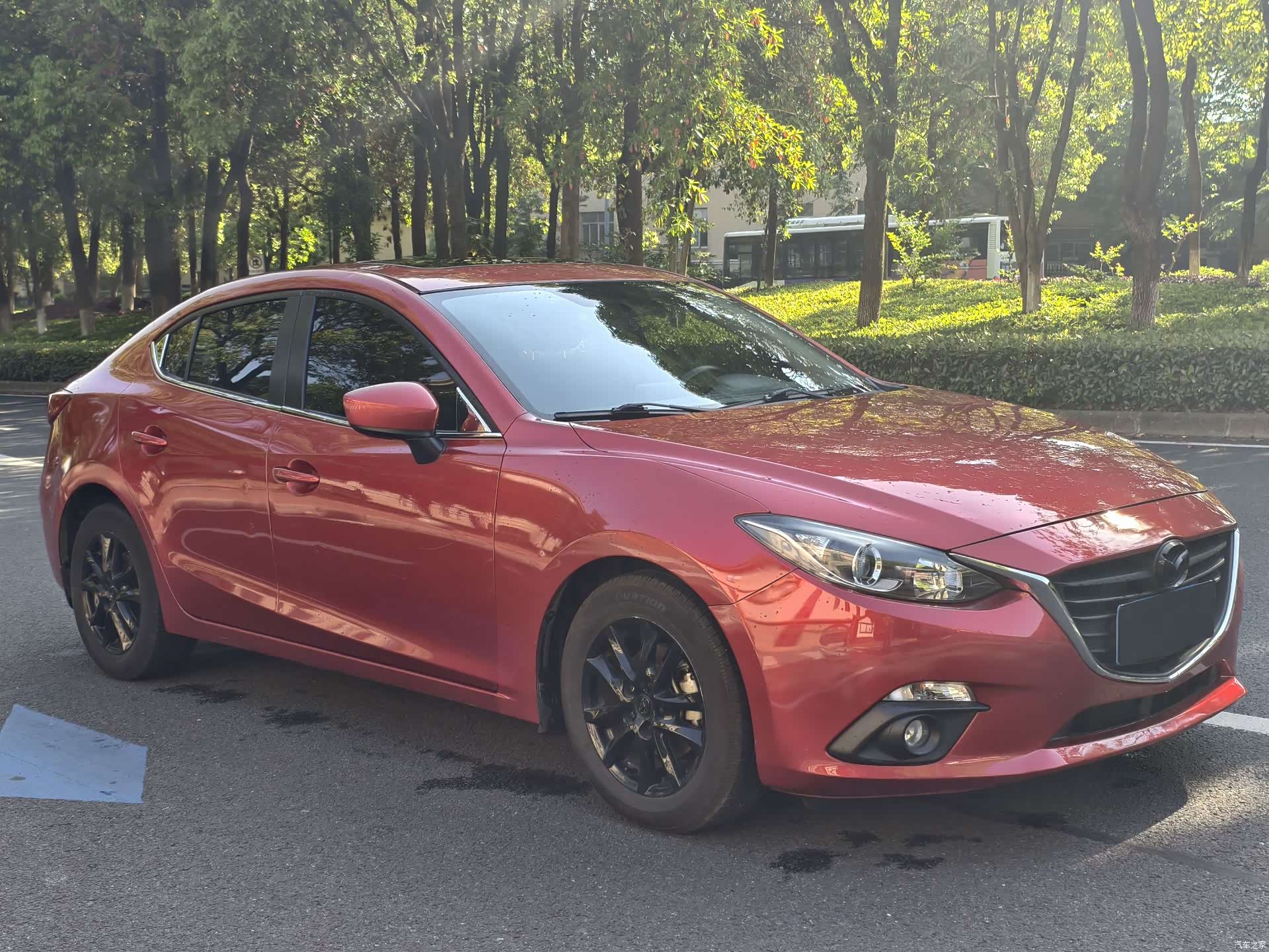 Mazda Mazda3, 2015 3