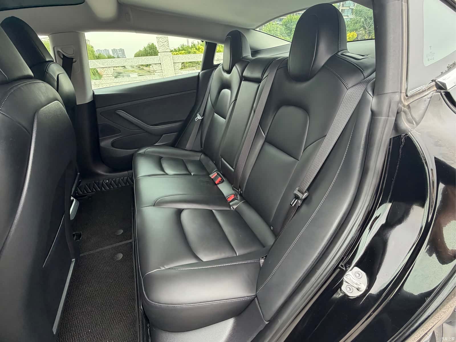 Tesla Model 3, 2020 7