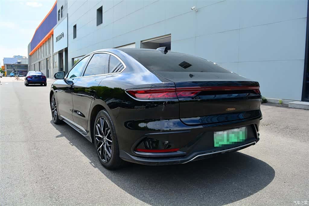 BYD Han, 2025 все фото