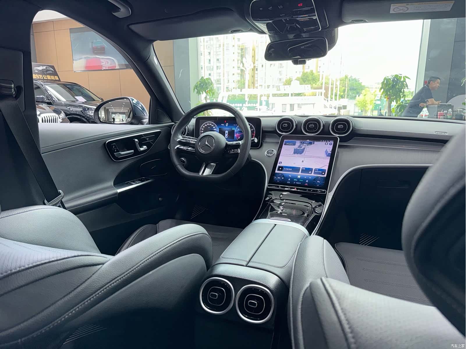 Mercedes-Benz C-Class, 2023 все фото