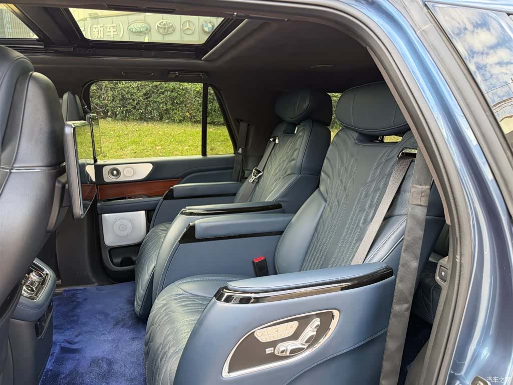 Lincoln Navigator, 2019 10