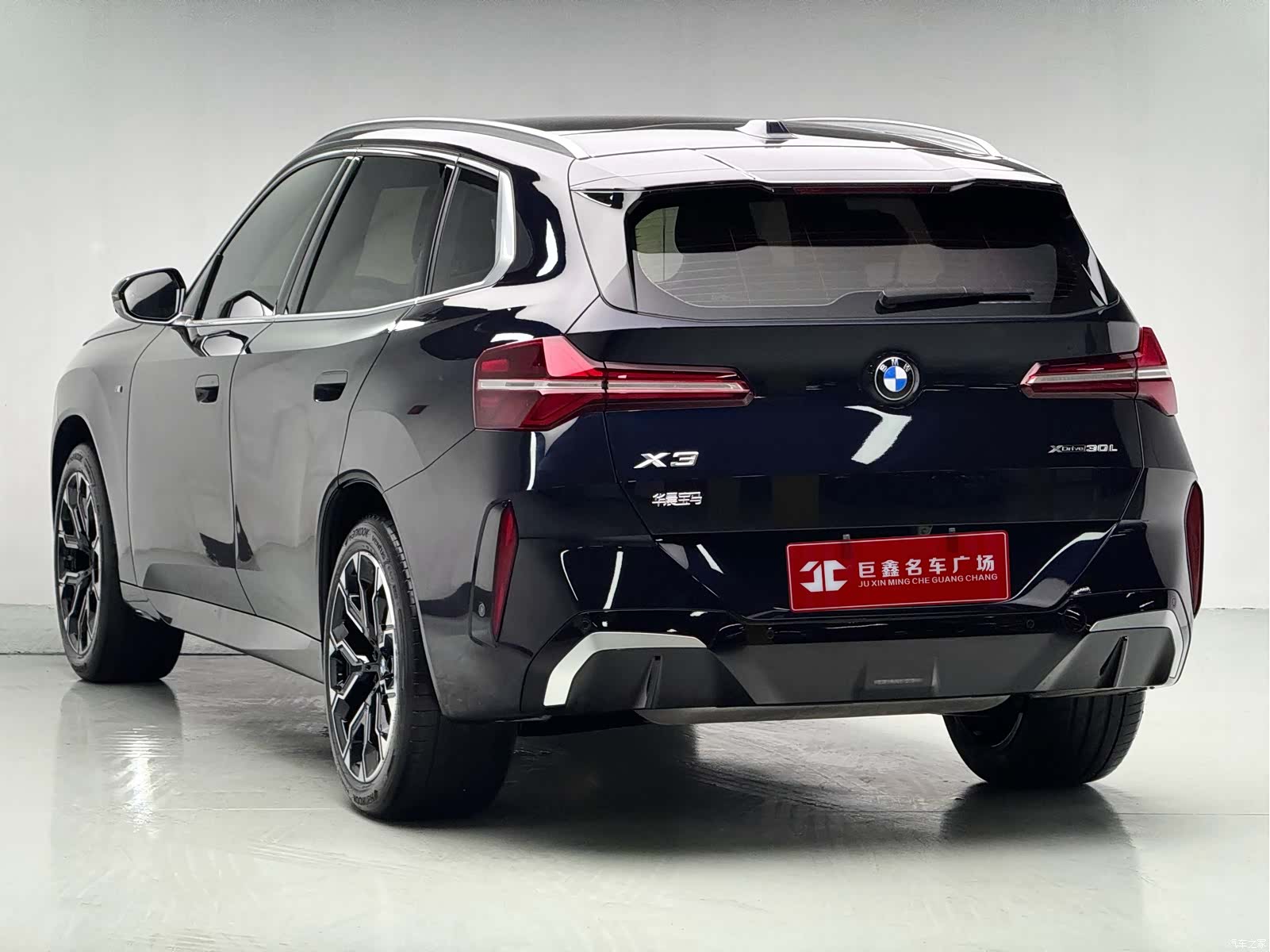 BMW X3, 2026 все фото