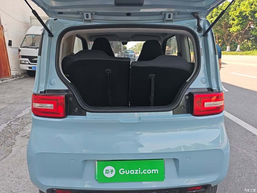 Wuling MINIEV, 2021 19