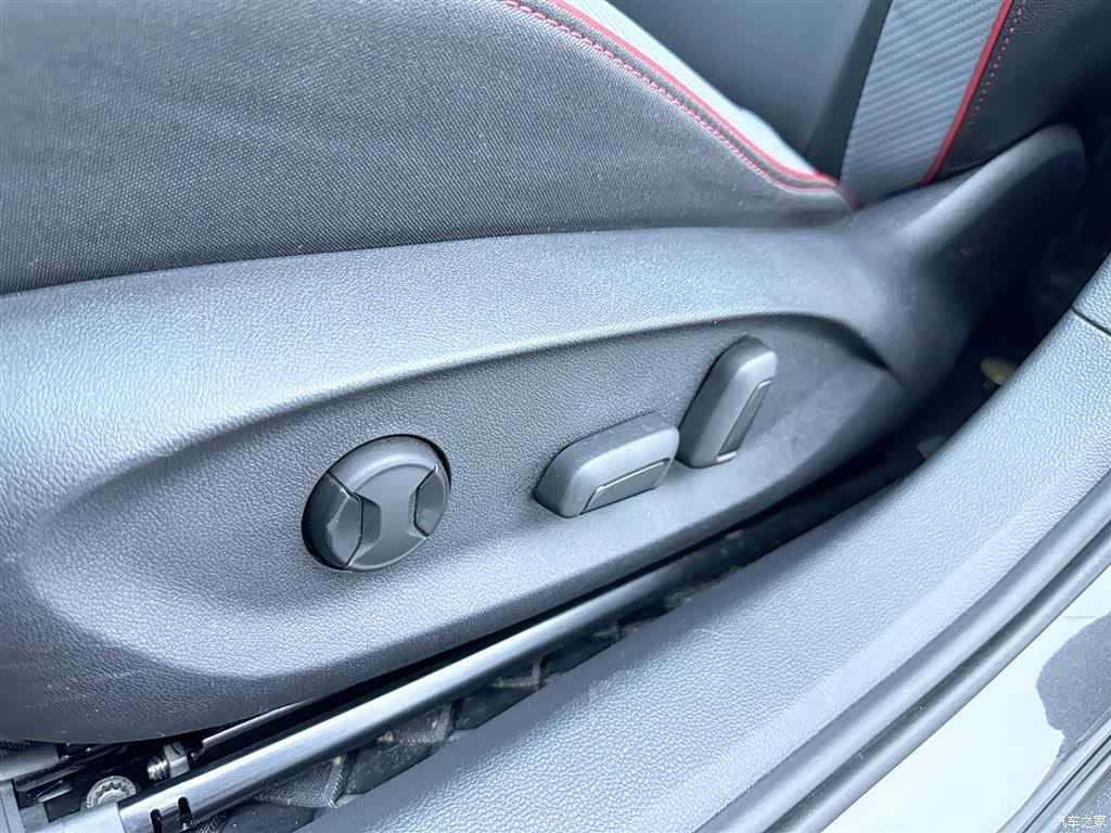 Volkswagen Lamando, 2023 7
