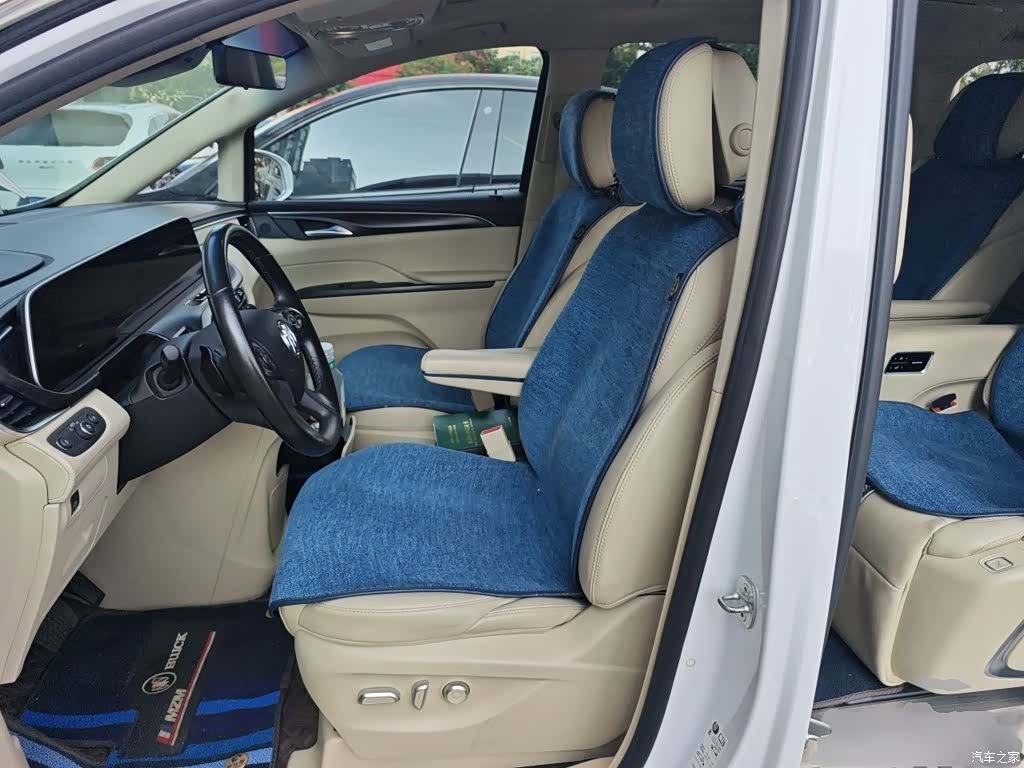 Buick GL8, 2022 8