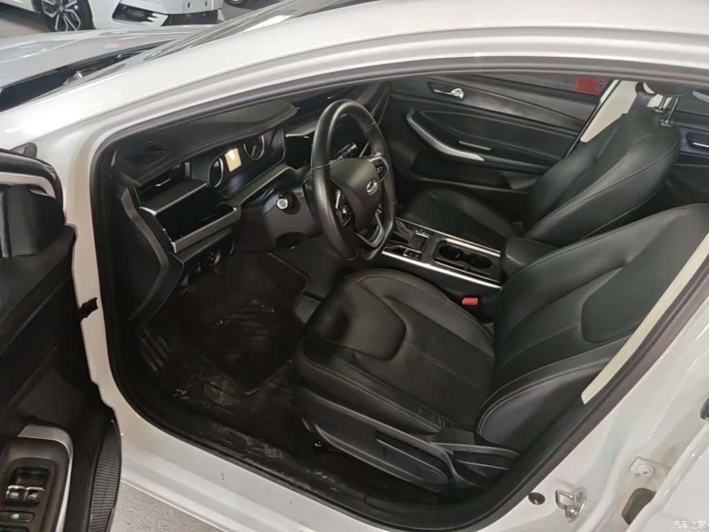 Chery 5, 2022 16