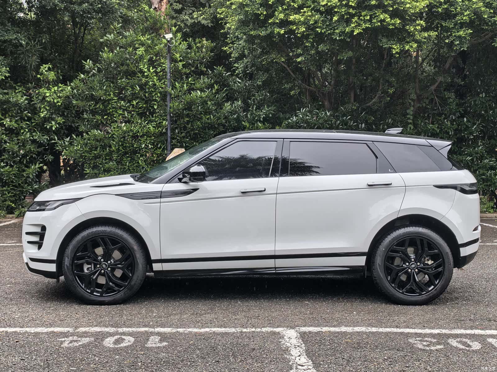 Land Rover Range Rover, 2023 13