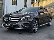 ����GLA 2015�� GLA 220 4MATIC ������