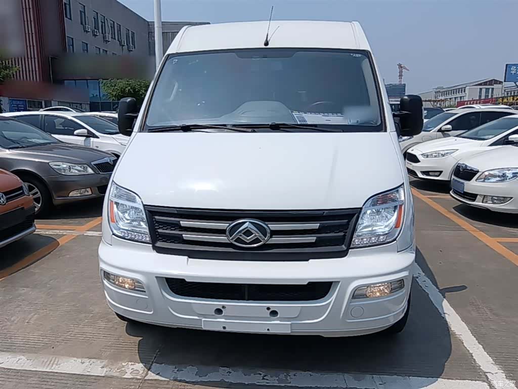 Maxus V80, 2022 3