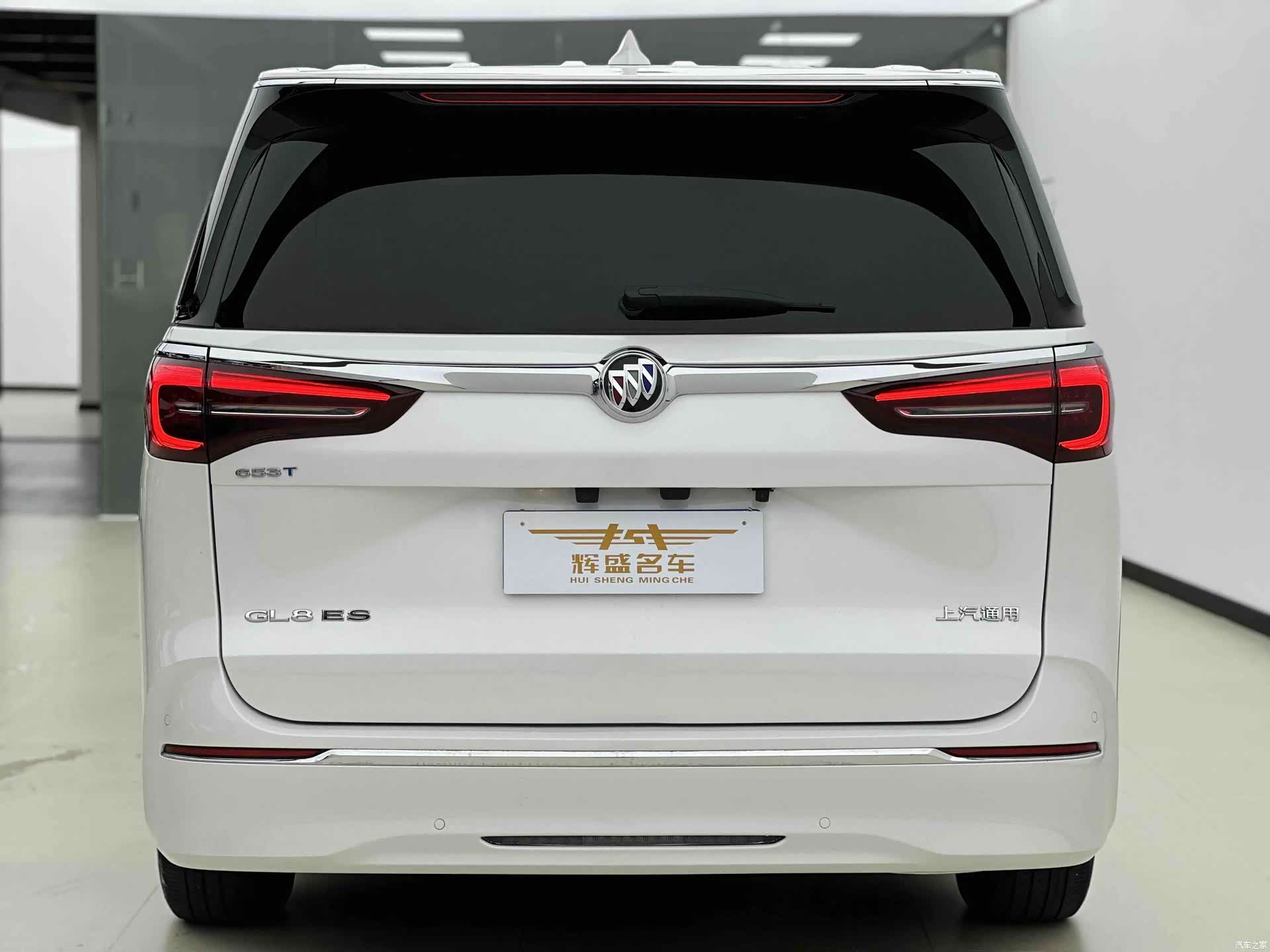 Buick GL8, 2022 8