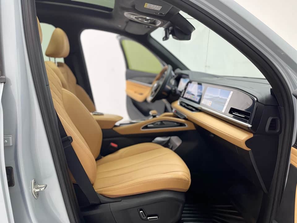 Geely Monjaro plug-in-hybrid