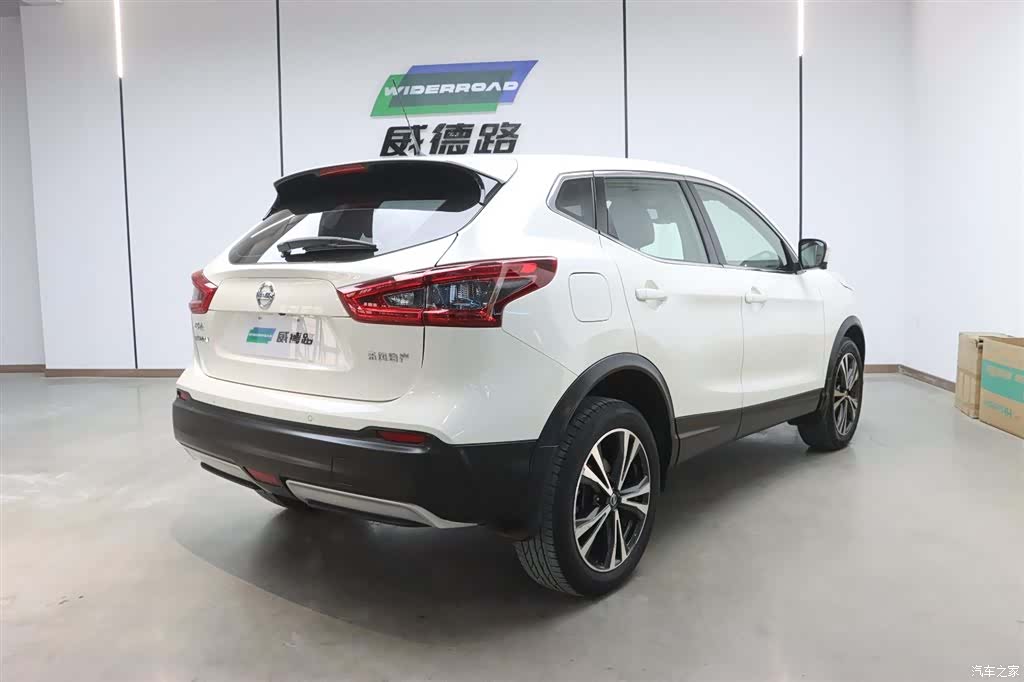 Nissan Qashqai, 2021 4