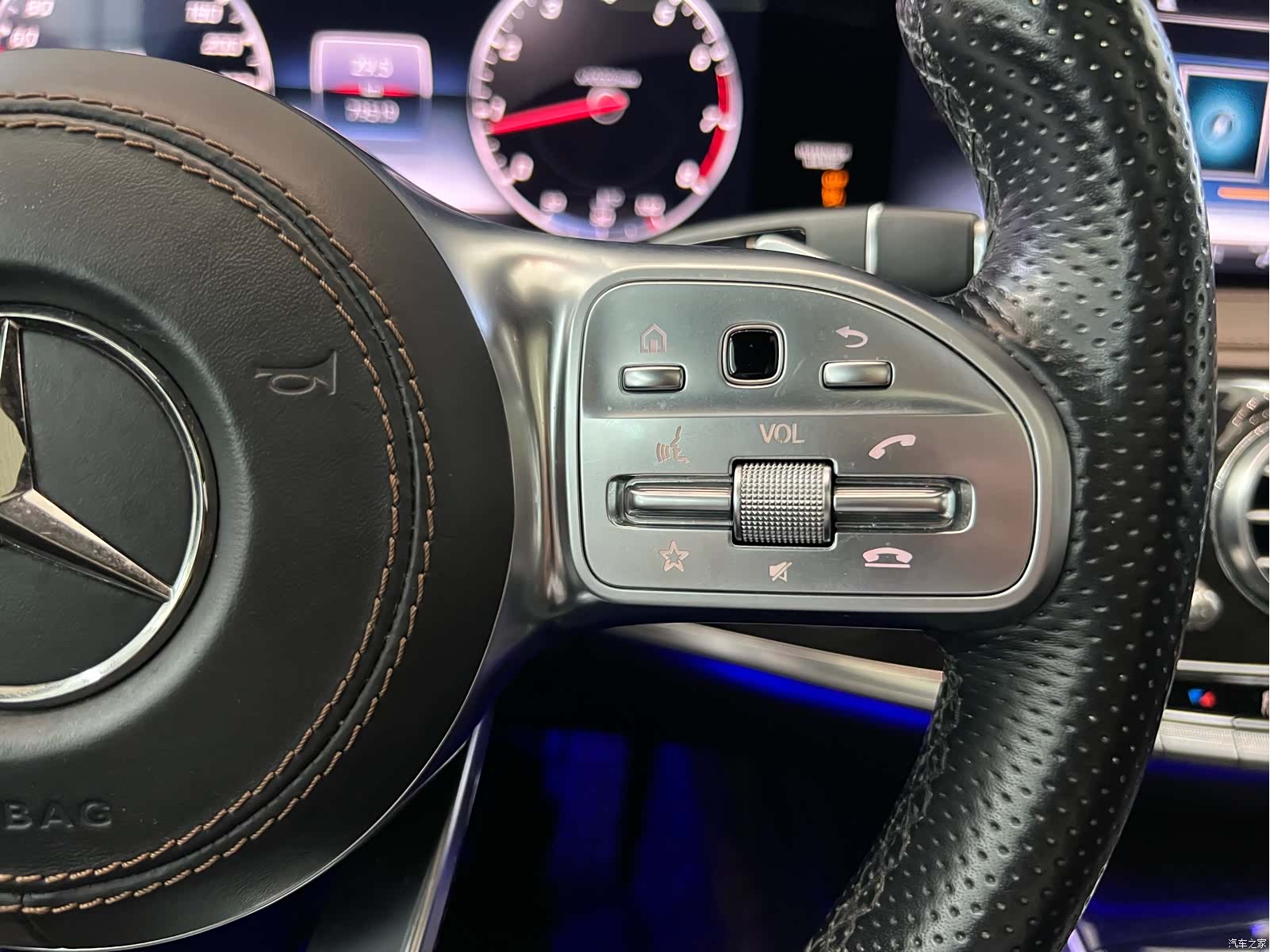 Mercedes-Benz S-Class, 2018 39