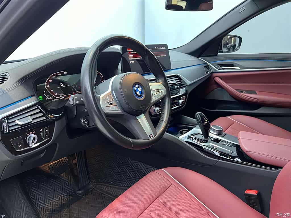 BMW 5 Series, 2024 12