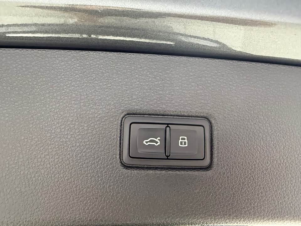 Audi Q5L Sportback Audi Q5L Sportback