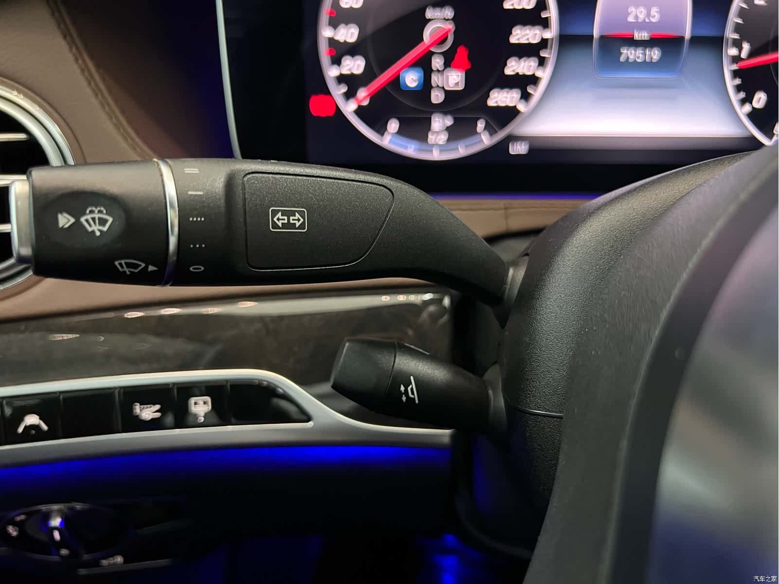 Mercedes-Benz S-Class, 2018 36