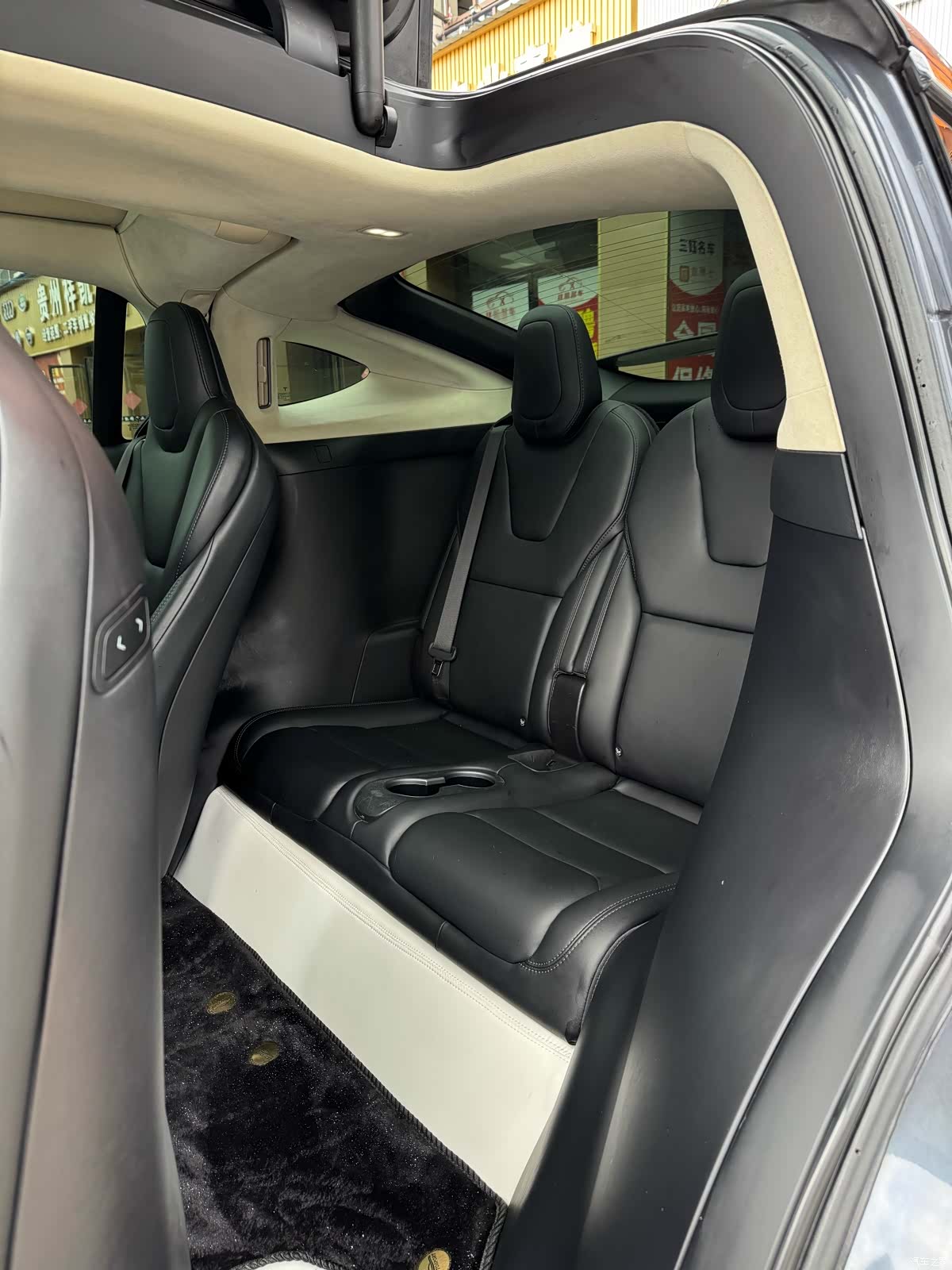 Tesla Model X, 2019 12