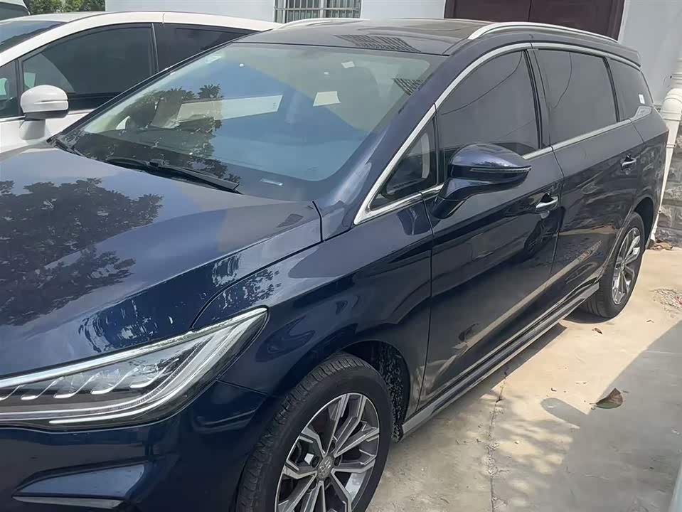 BYD Song MAX