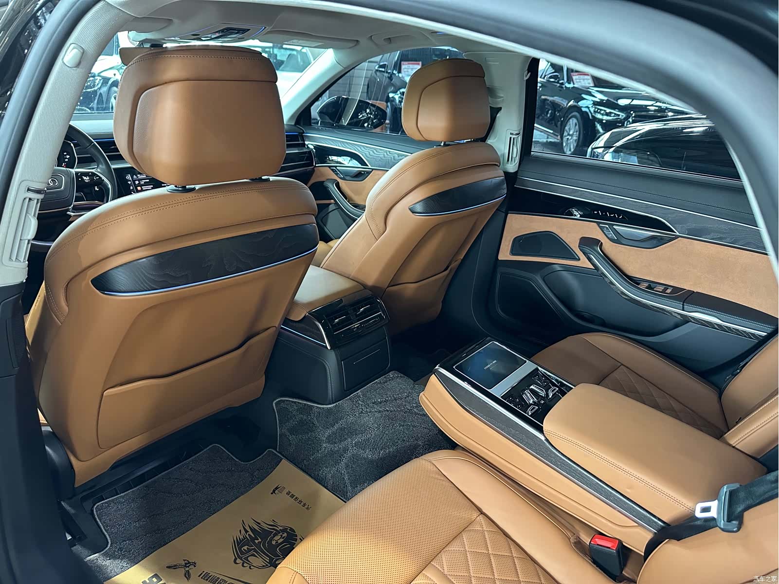 Audi A8L, 2024 16