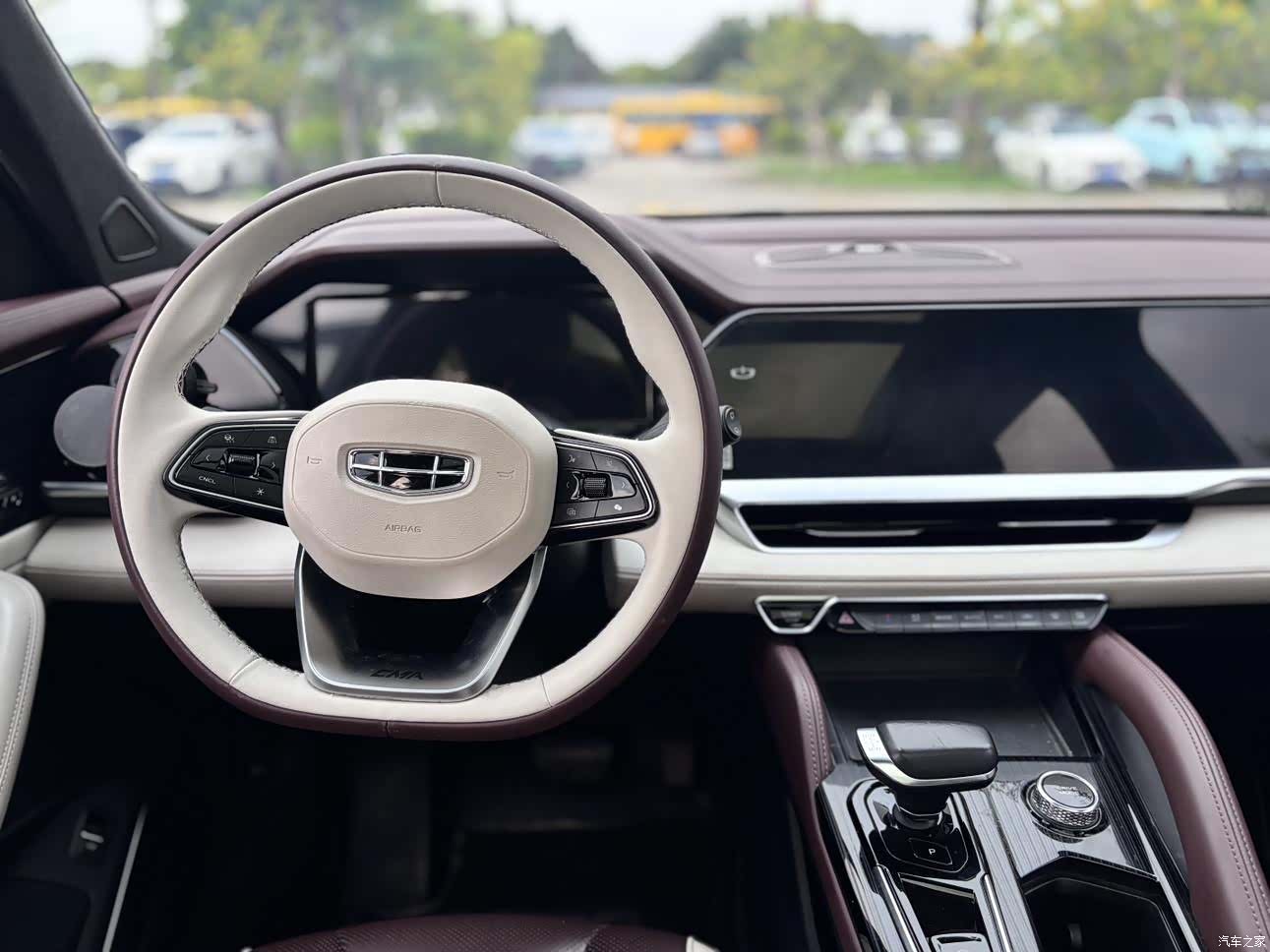 Geely Xingyue L, 2022 13
