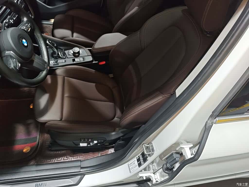 BMW X1, 2022 11