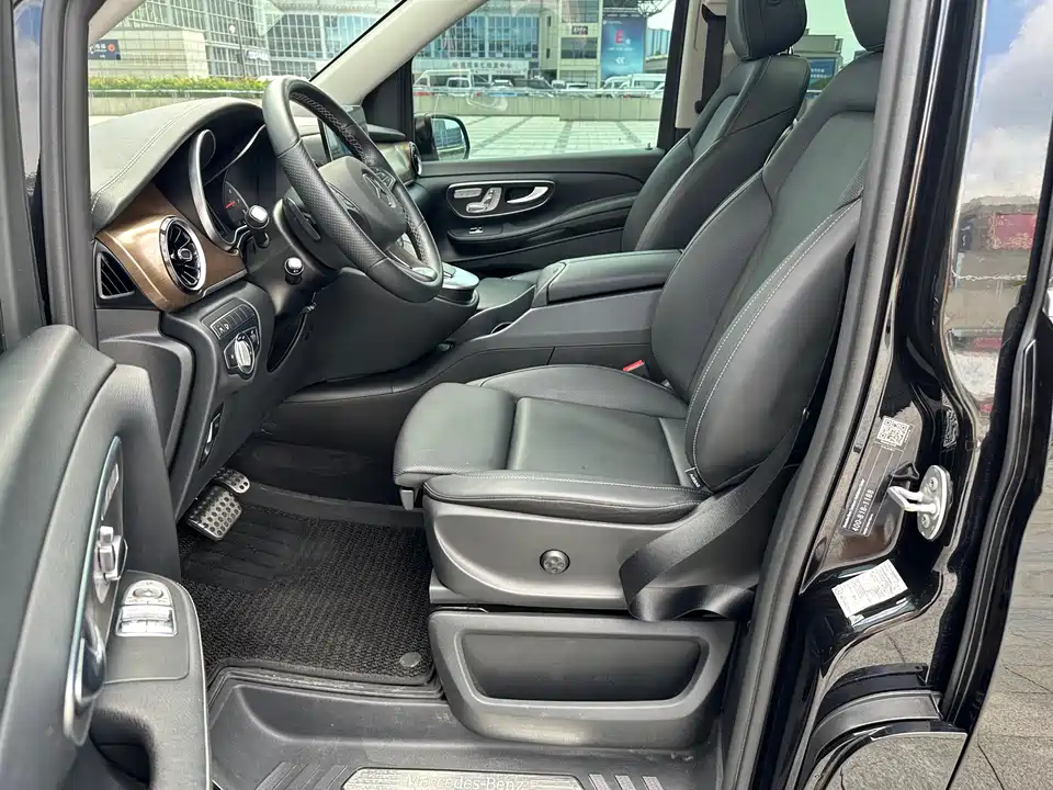 Mercedes-Benz V-class Mercedes-Benz V-class