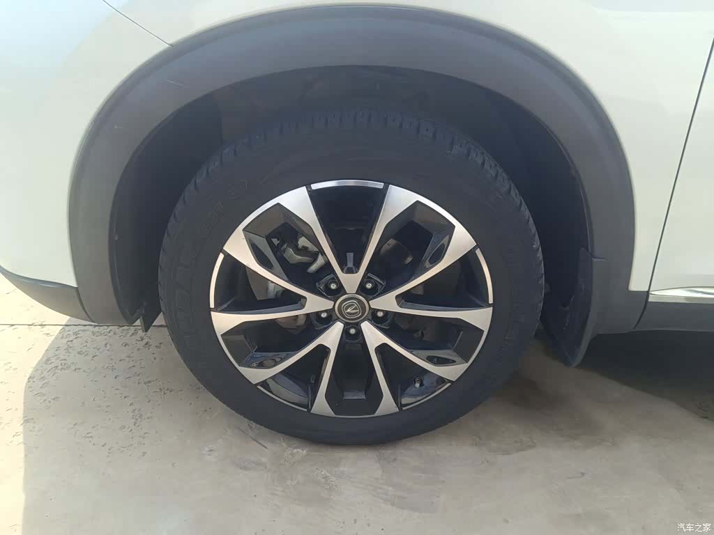 Changan CS85, 2020 25