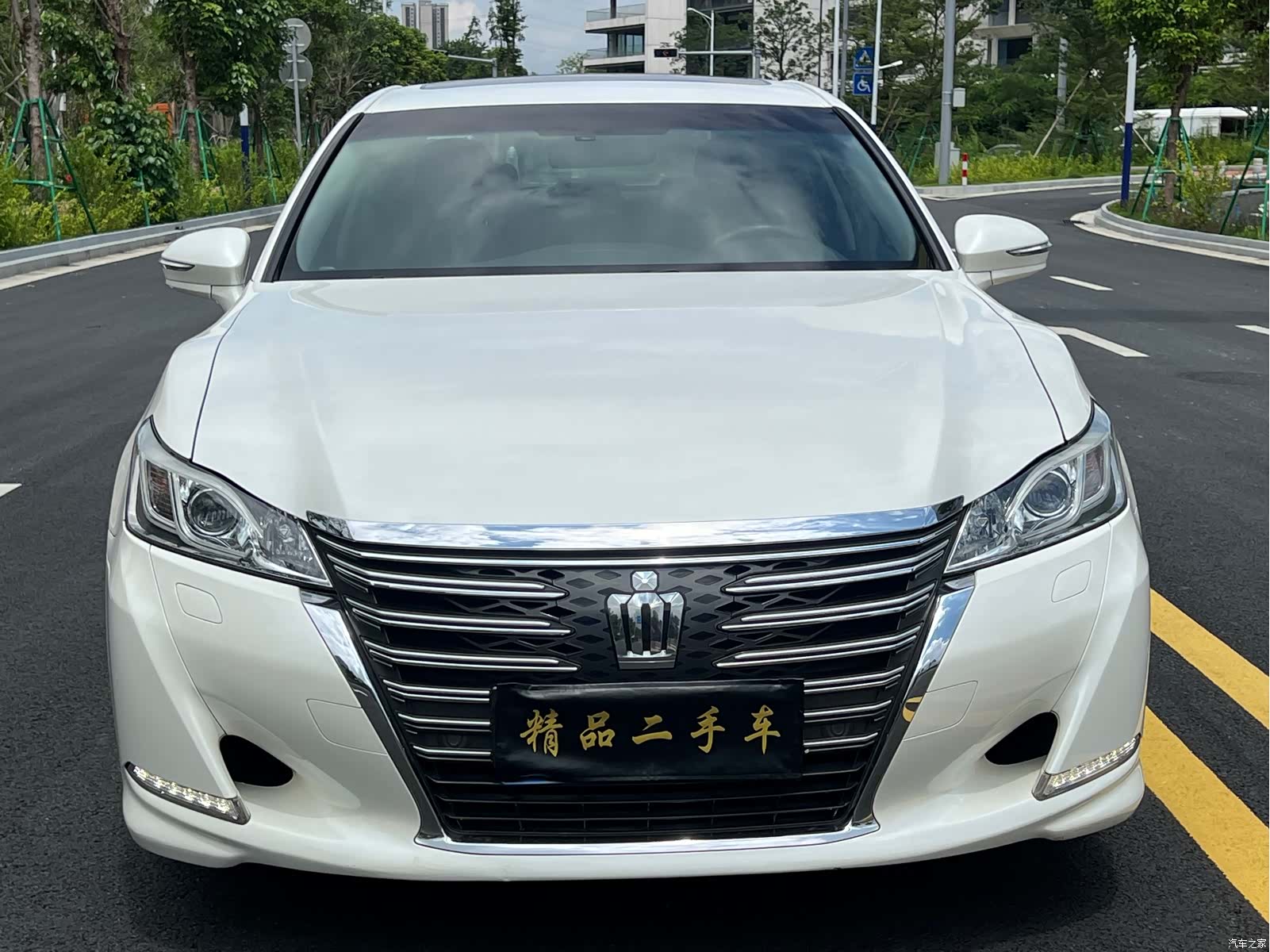 Toyota Crown, 2017 2