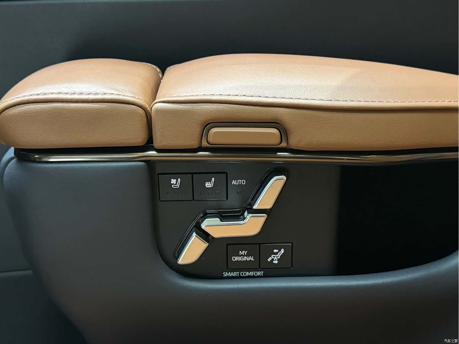 Toyota Vellfire, 2023 16