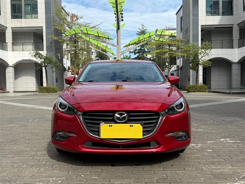 Mazda 3 Angkesaila
