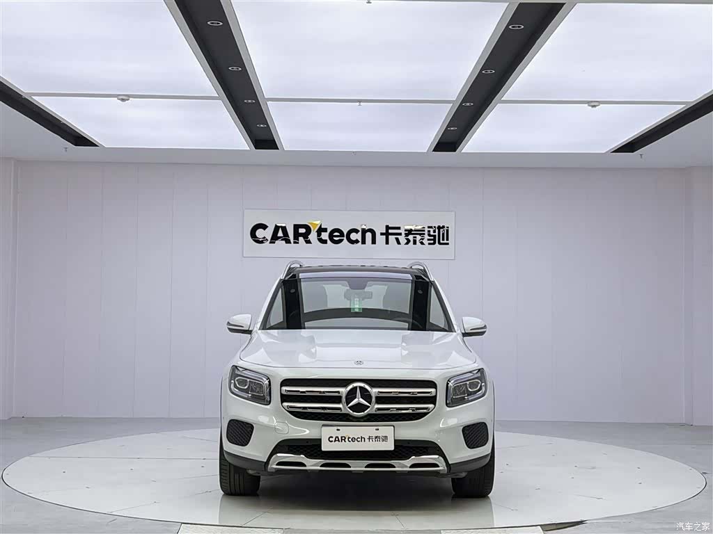 Mercedes-Benz GLB, 2021 3