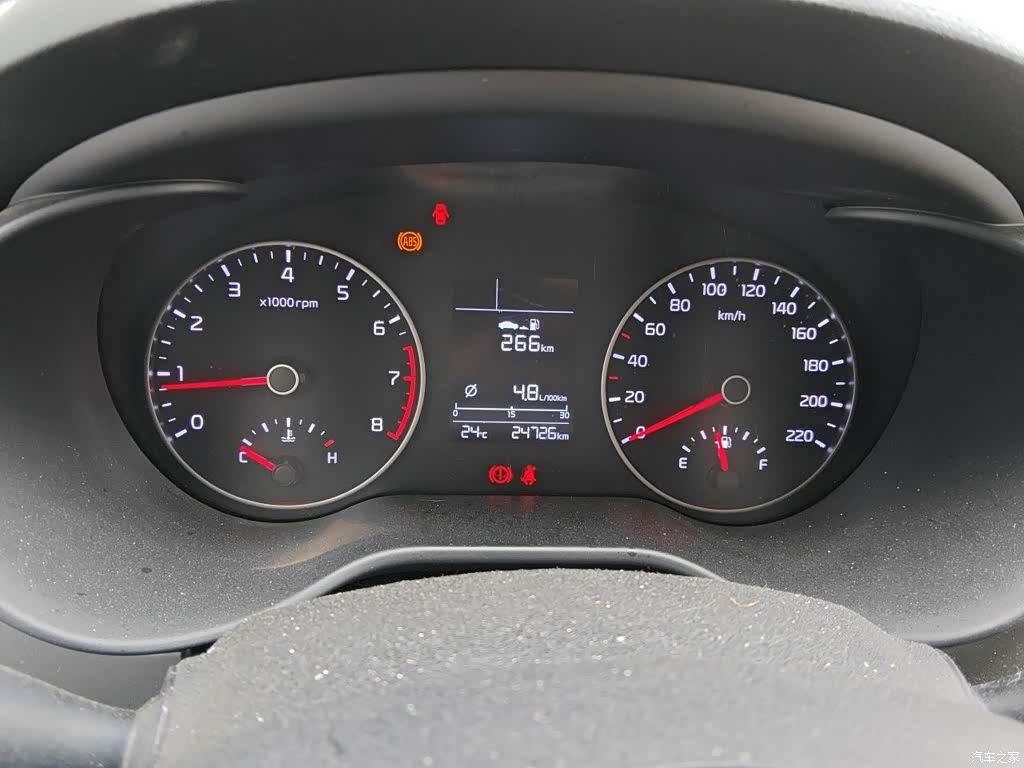 Kia K2, 2016 7