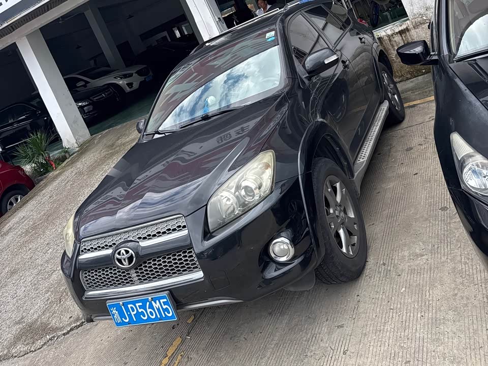 Toyota RAV4 Rongfang Toyota RAV4 Rongfang