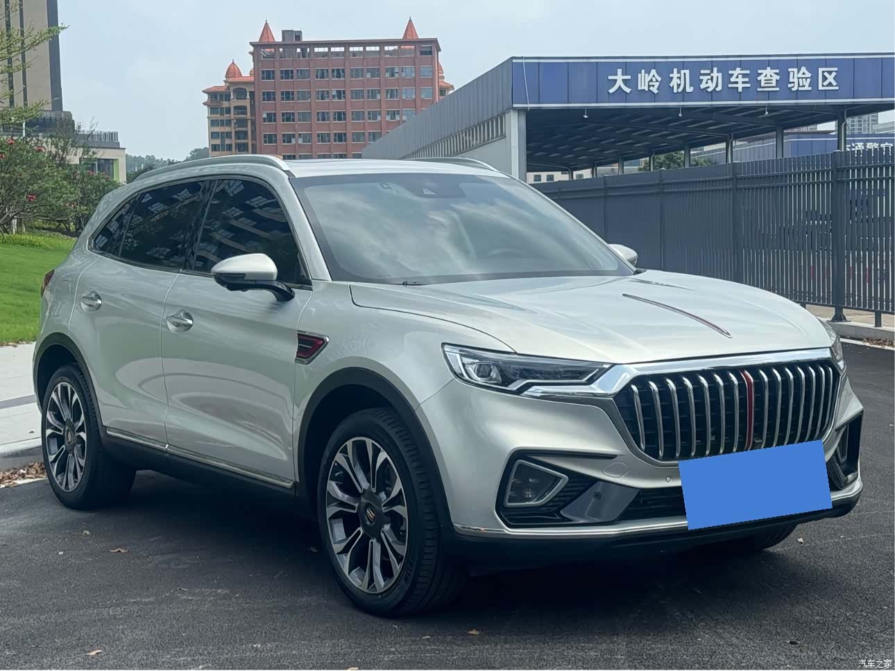 Hongqi HS5, 2021 3