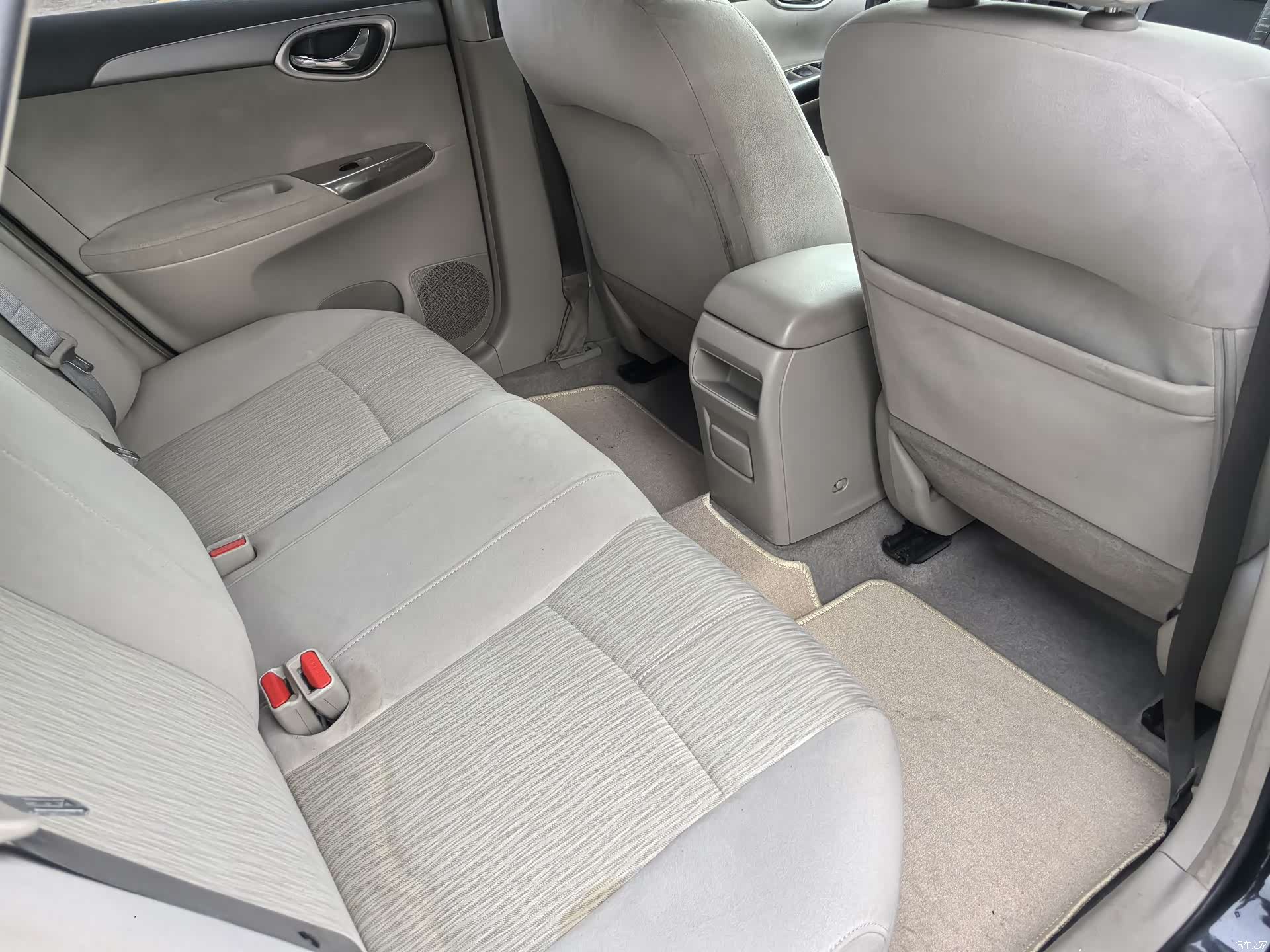 Nissan Sylphy, 2013 13