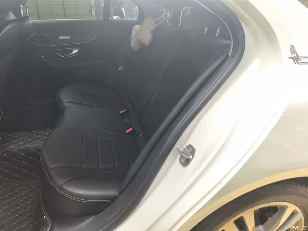 Mercedes-Benz C-Class, 2019 18