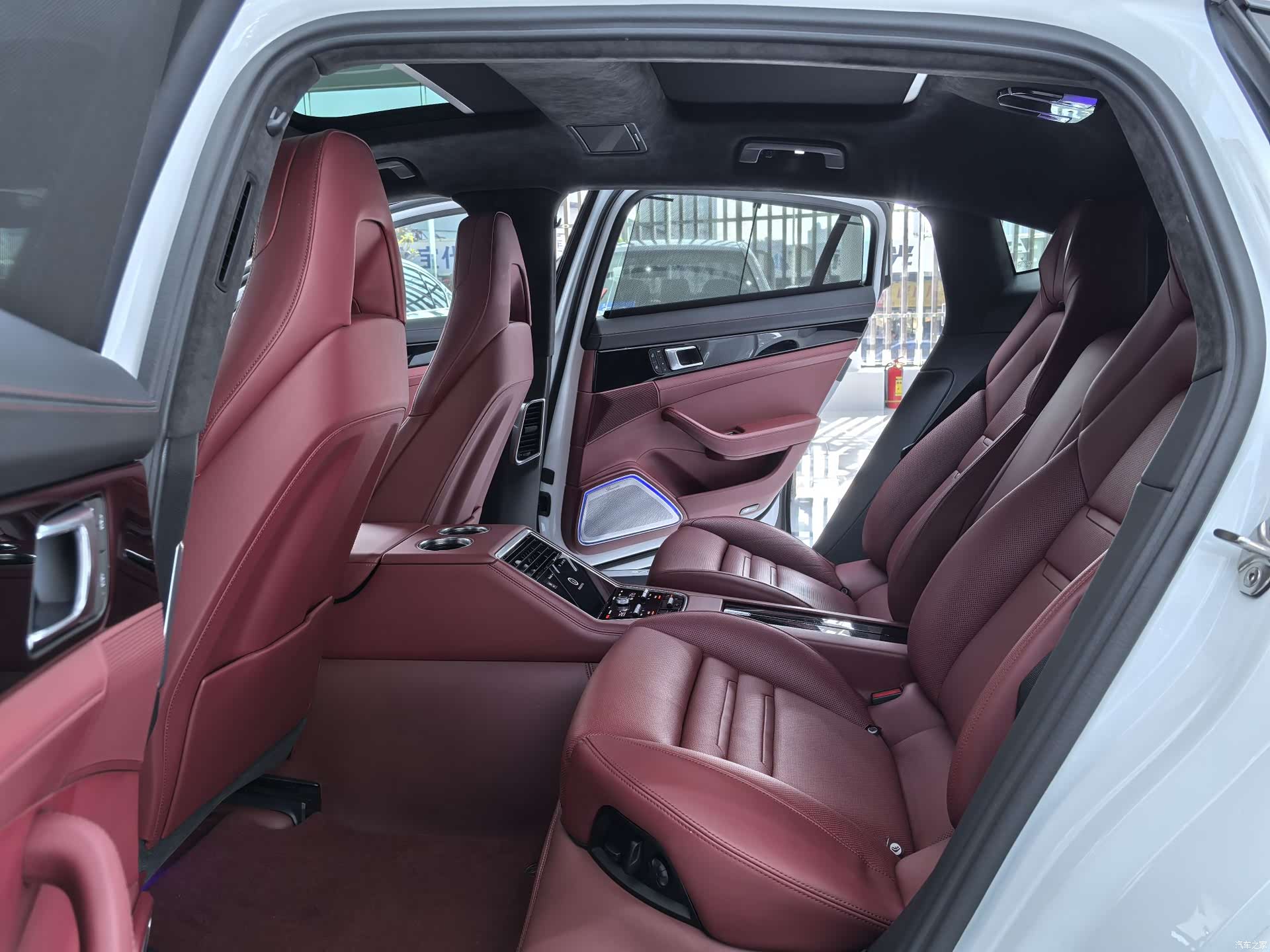 Porsche Panamera, 2023 7