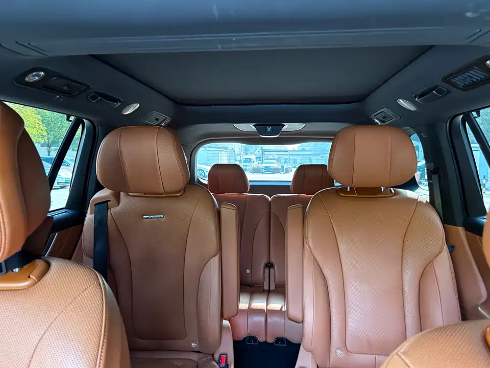 AITO Ask the world M9