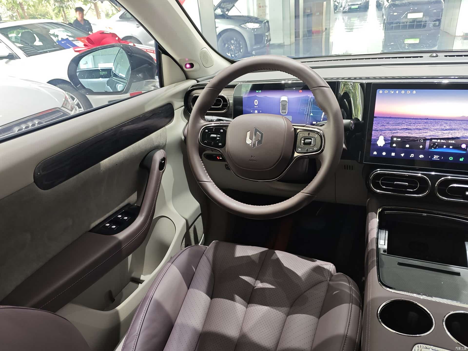 Leapmotor C11, 2022 15