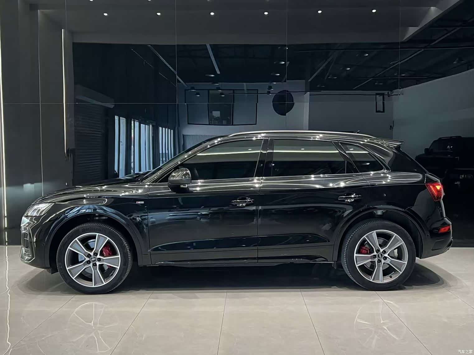 Audi Q5L, 2023 4