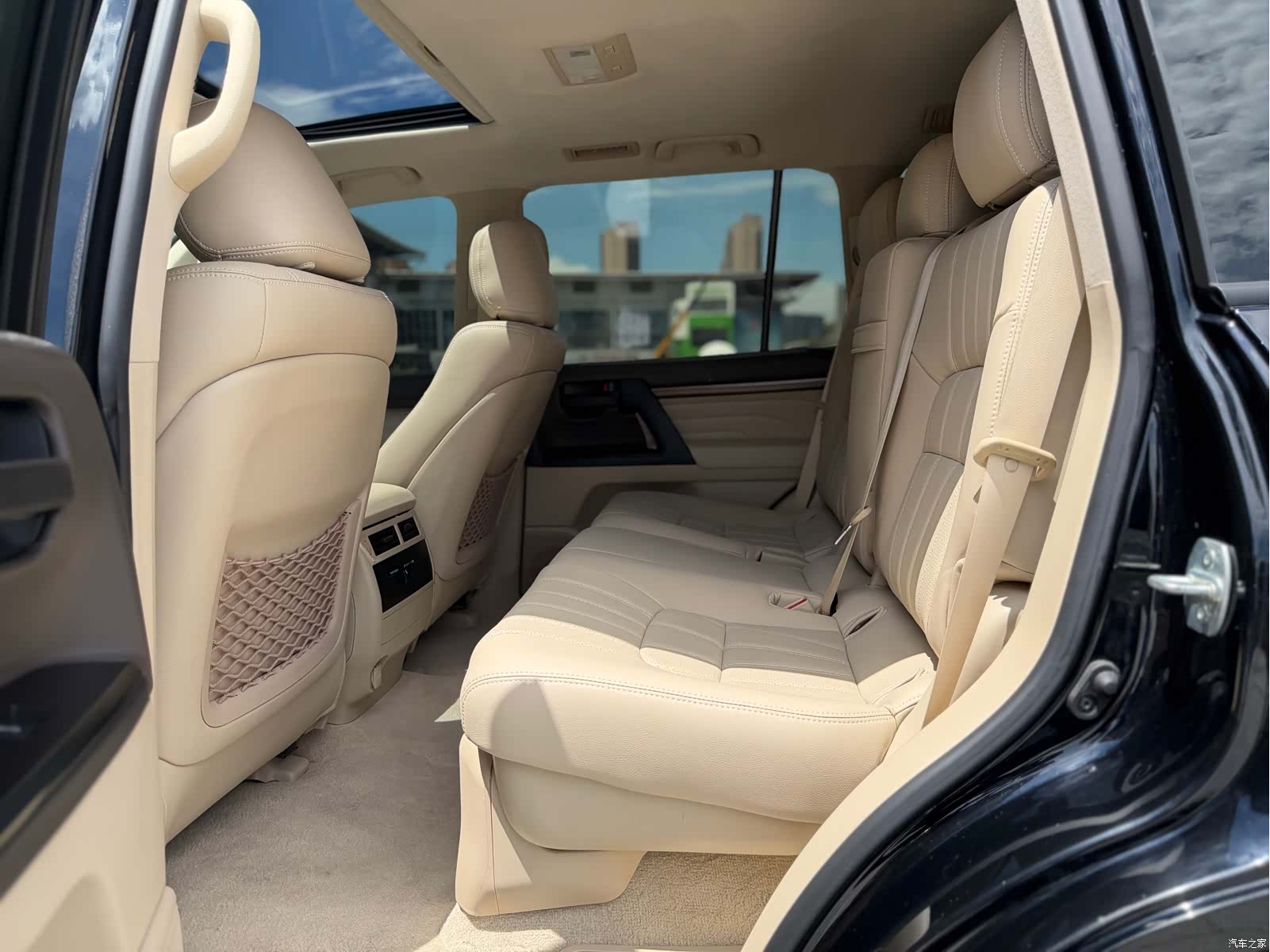 Toyota Land Cruiser, 2020 8