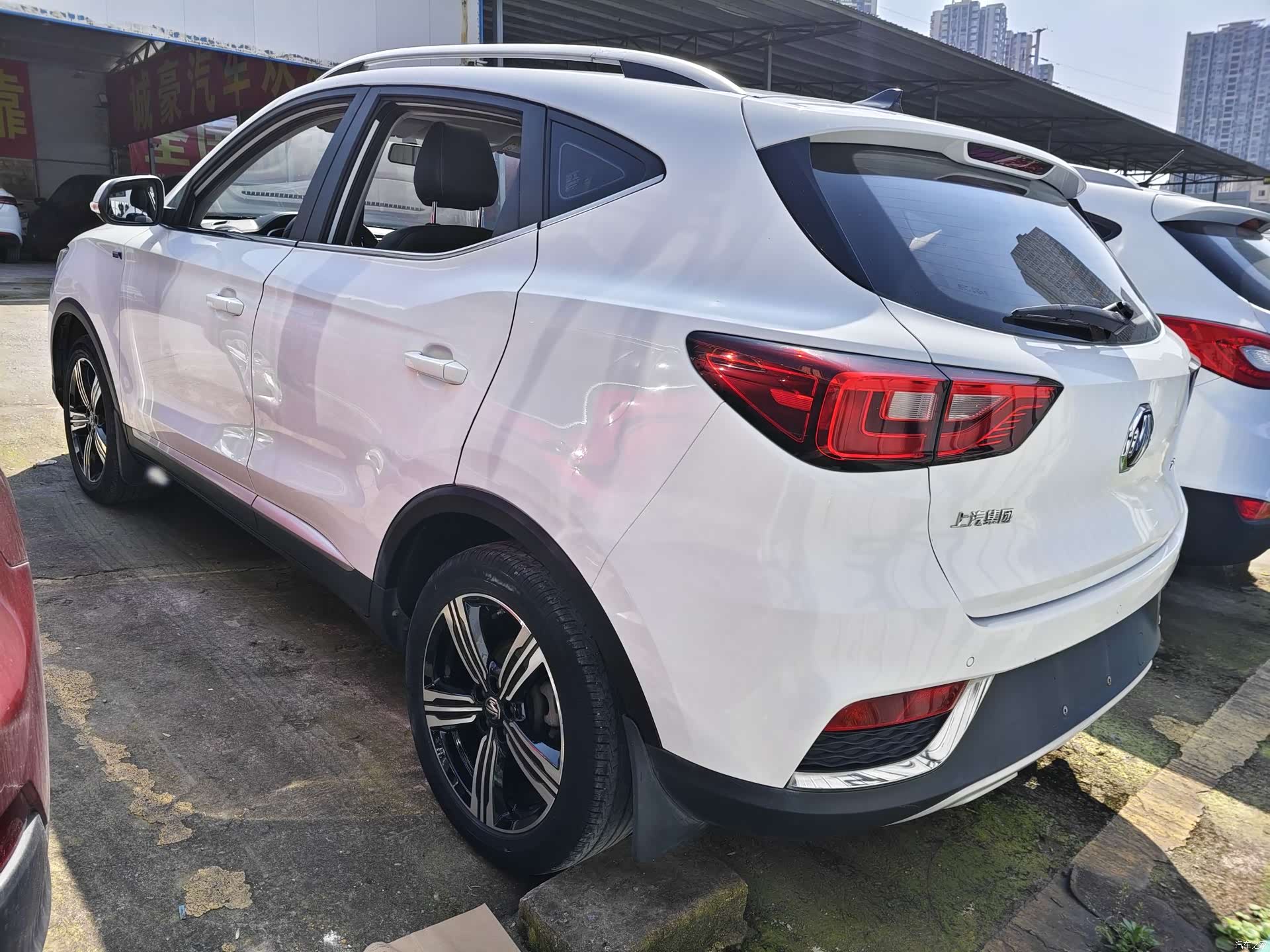 MG ZS, 2018 10