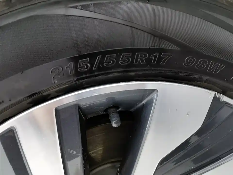 Volkswagen Magotan GTE