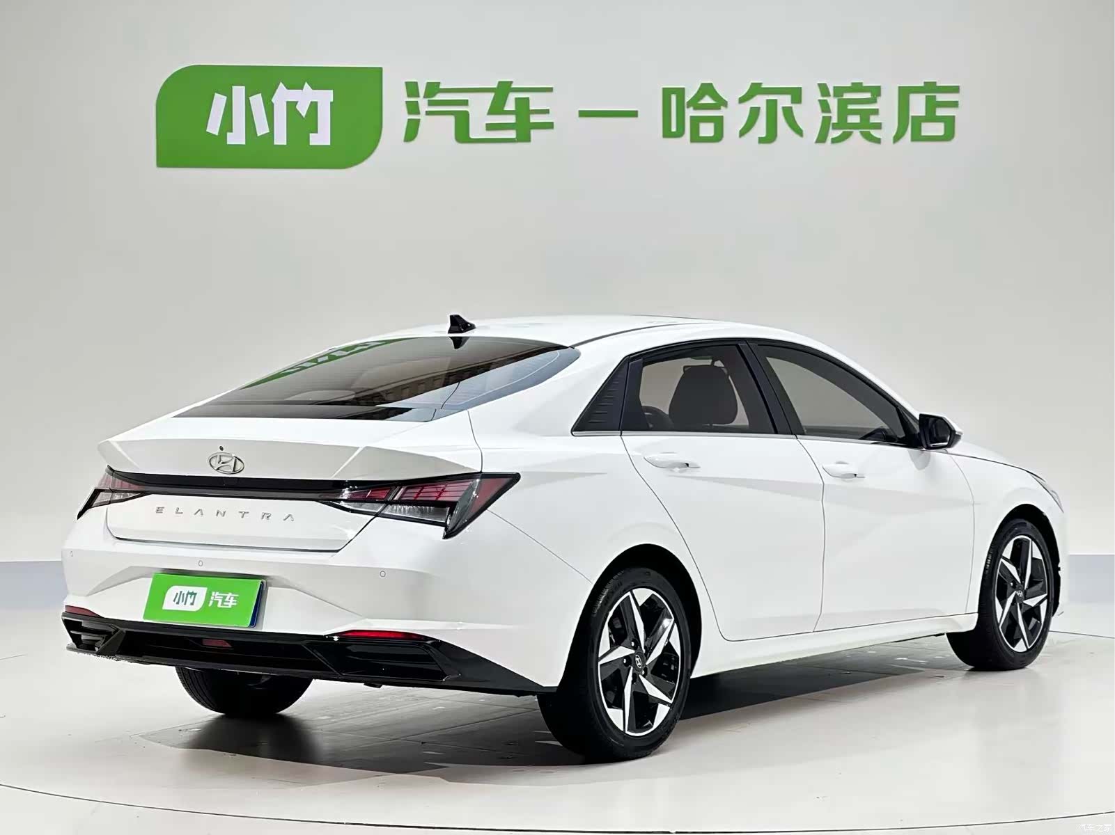 Hyundai Elantra, 2022 6